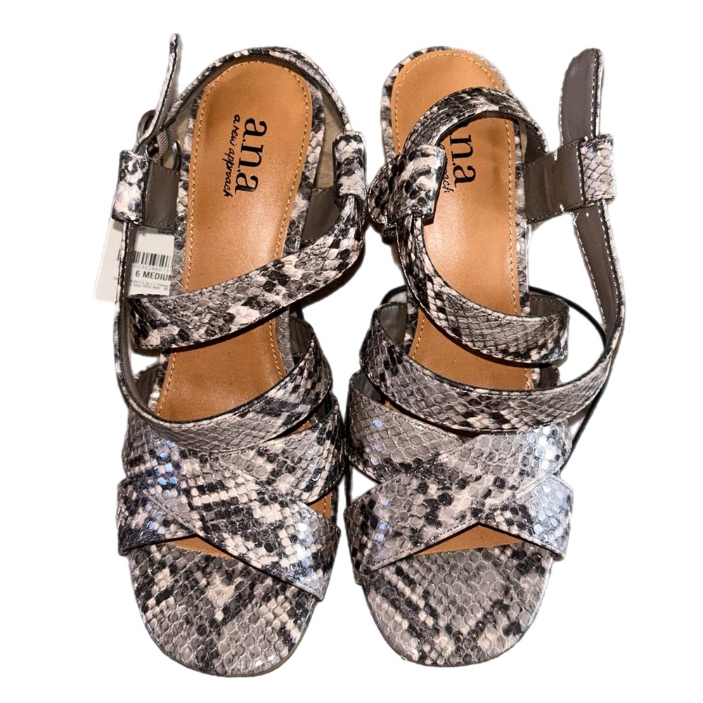 A.N.A Snake print heels🖤